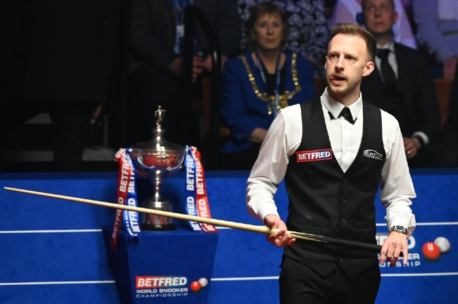 双重压力下 双重压力下