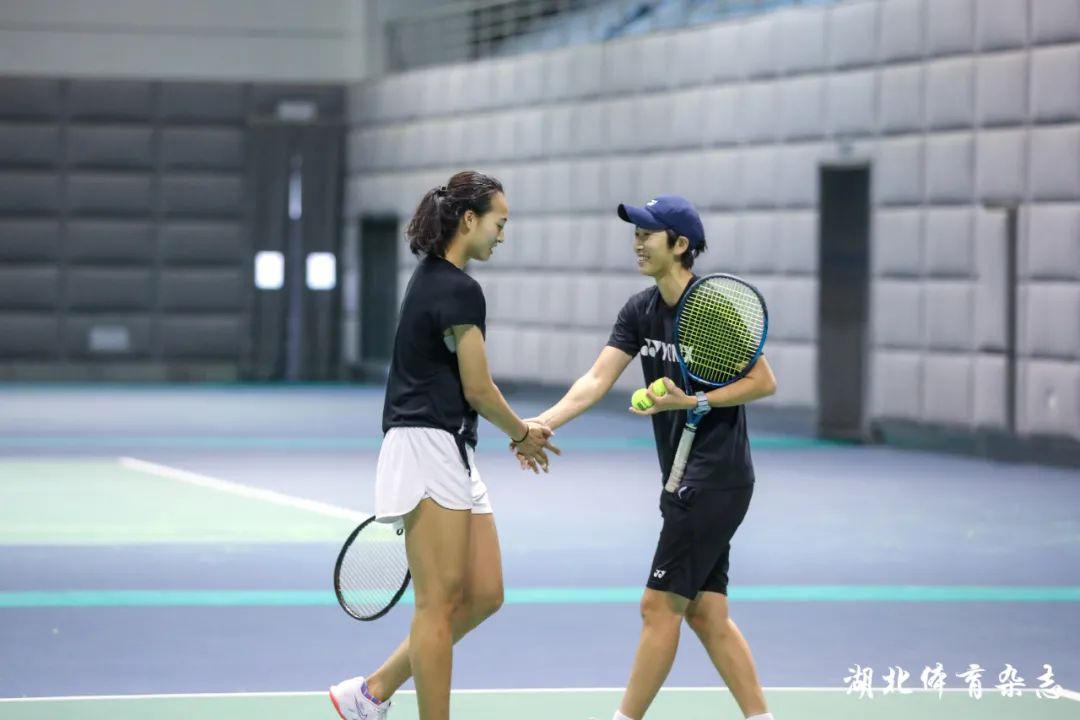 体表现反而 体表现反而