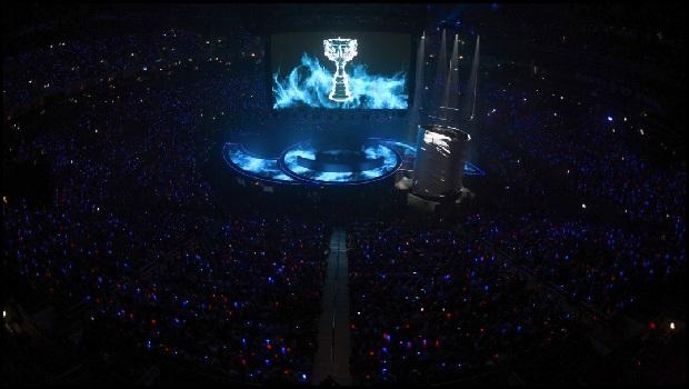 离赛场更近 离赛场更近